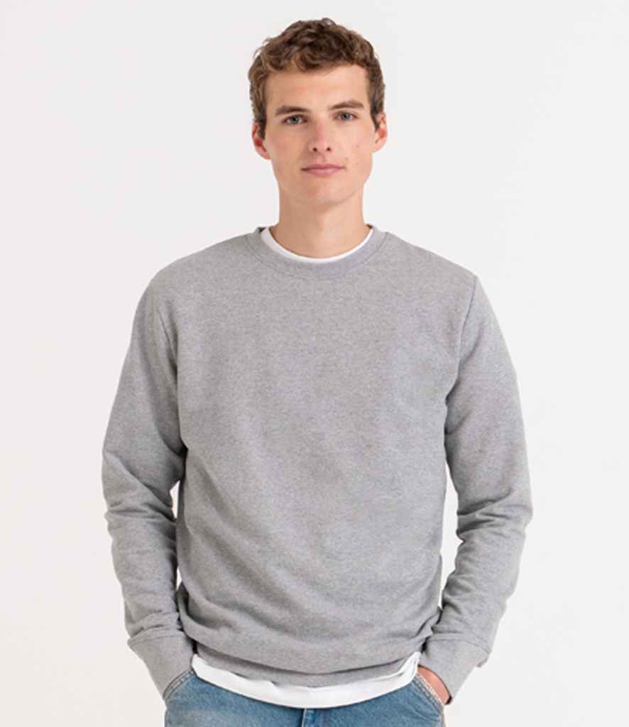 EA030 Heather Grey Model